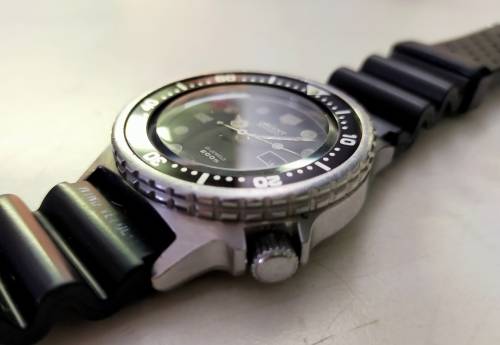 Orient Diver, 200m automatic