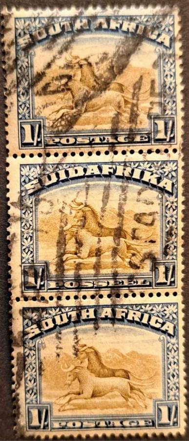 STRIP OF 3 POSTAGE STAMPS  SA. 1SHILLING STAMPS ( PRE-1961 ) WITH WATER MARK.