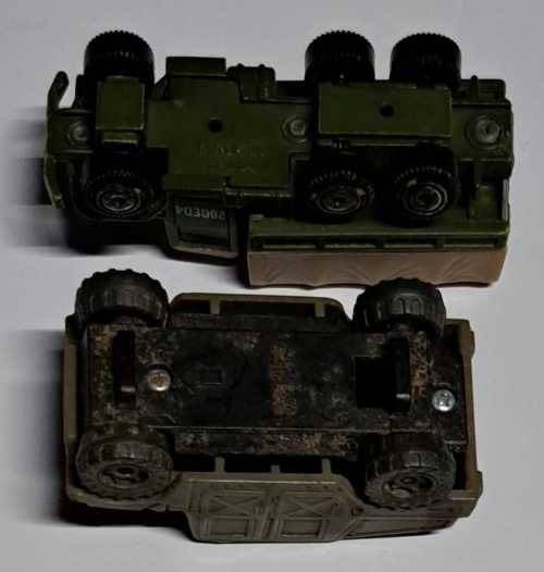 2 MILITARY  TOY TRUCK`S. 8CM