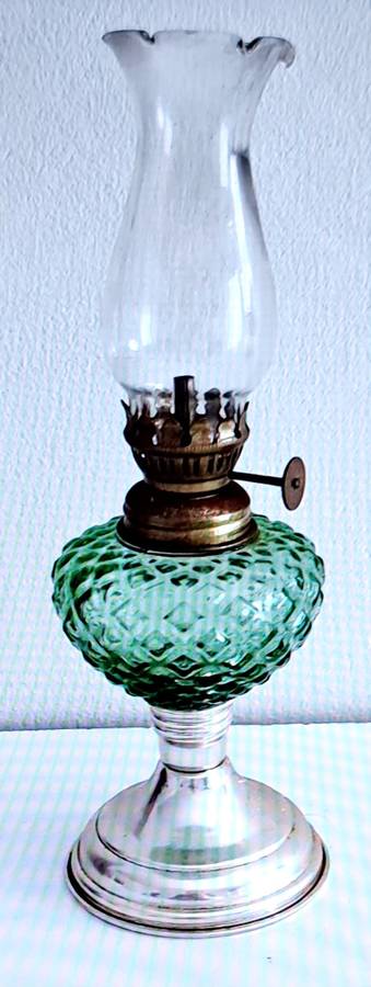 ANTIQUE OLD VINTAGE LAMP IN MINT CONDITION  HEIGHT 250MM ** STUNNING **
