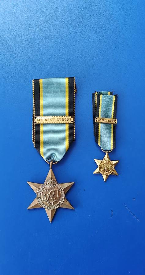 WW2 - AIR CREW EUROPE STAR - FULL SIZE + MINIATURE + CLASPS