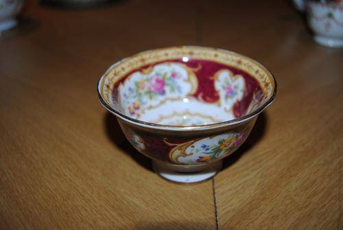 Royal Albert Lady Hamilton Sugar Bowl