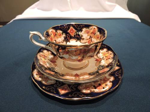 Royal Albert Heirloom Trio