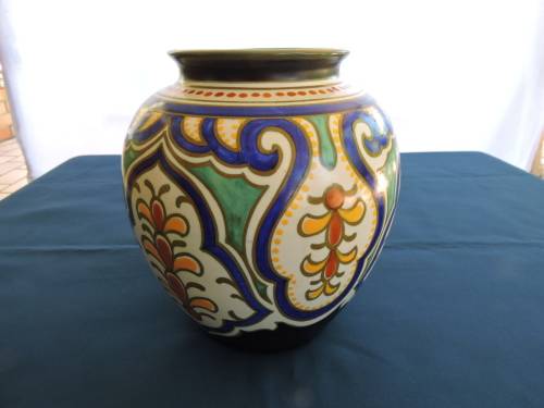 Royal Holland Gouda Vase