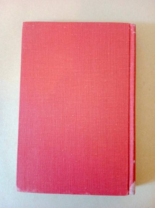 Gallic War, Book VII, Caesar, edited by J.L. Whiteley [in Latin with notes in English]