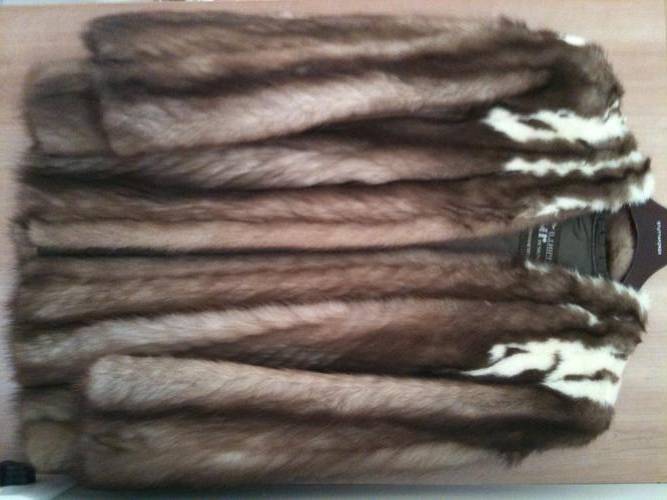 Fur Coat (Genuine) Stone-Martin +certificate.