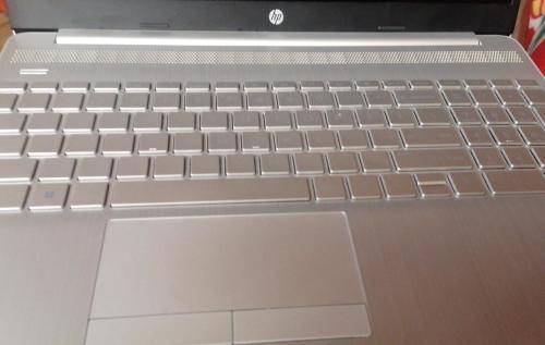 Monster Hp 15 11th generation i7