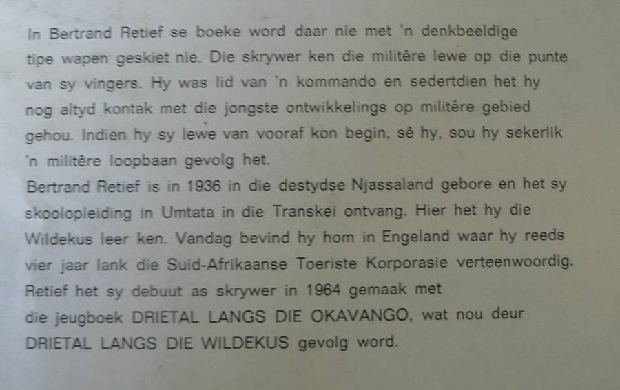 Drietal langs die Wildekus deur B.R. Retief(skaars boekie)