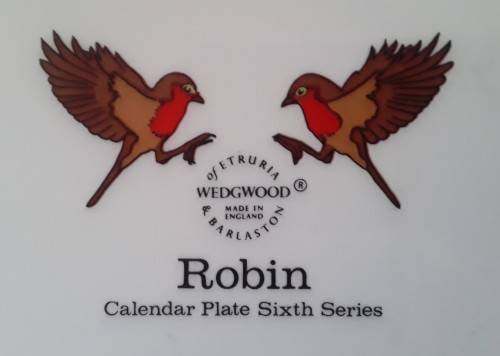 Large, vintage Wedgewood calendar plate. Robin sixth series. 1976.