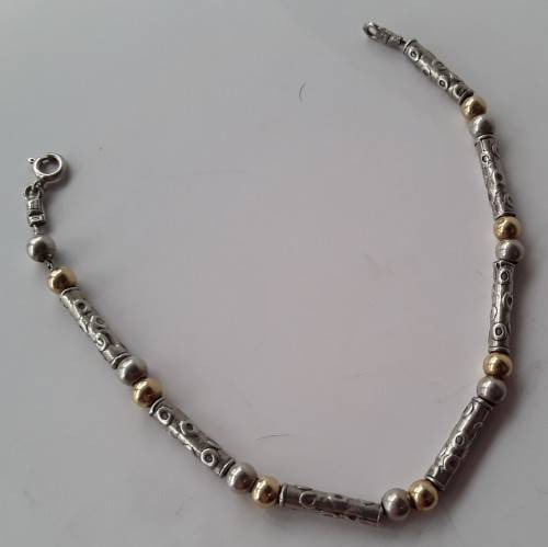Vintage sterling silver bead bracelet. Stamped: 925