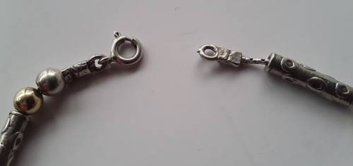 Vintage sterling silver bead bracelet. Stamped: 925