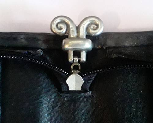 Original Carrol Boyes genuine leather A4 folder