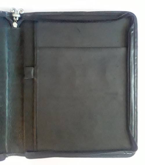Original Carrol Boyes genuine leather A4 folder