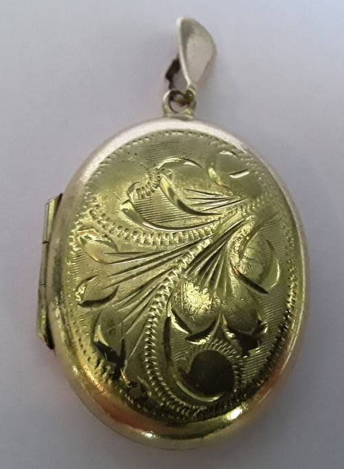 Vintage 9ct Gold Metal Core Oval Locket by Joseph Smith, Birmingham.