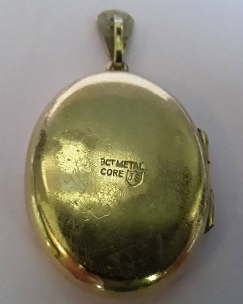 Vintage 9ct Gold Metal Core Oval Locket by Joseph Smith, Birmingham.