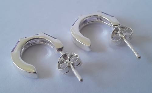 Stunning Vintage Sterling Silver earrings with purple baguette stones