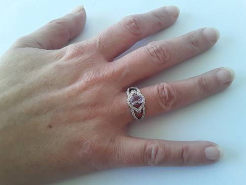 925 sterling silver ring with lilac stone. Size: N1/2 (17.3mm)