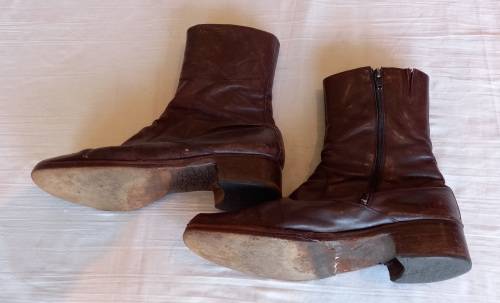 Dark brown leather gents boots, size 44 (10 UK).