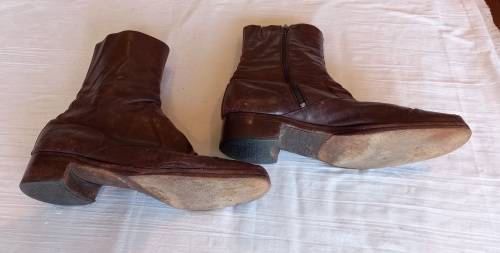 Dark brown leather gents boots, size 44 (10 UK).