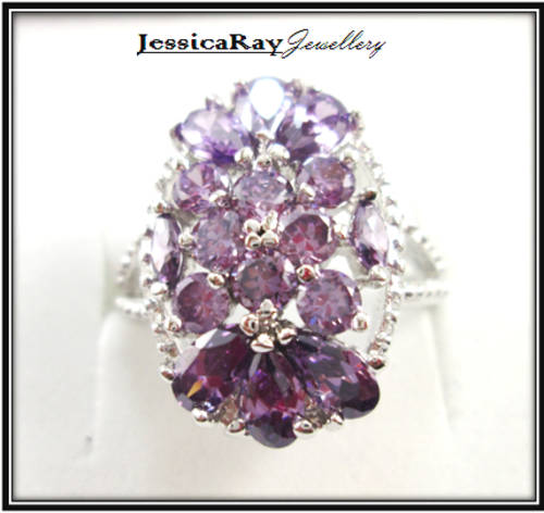 Attractive Amethyst Oval Cluster Ring set in Silver - USA SIZE 6
