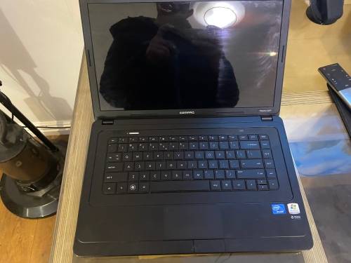 Compaq 15 inch Laptop (No Reserve)