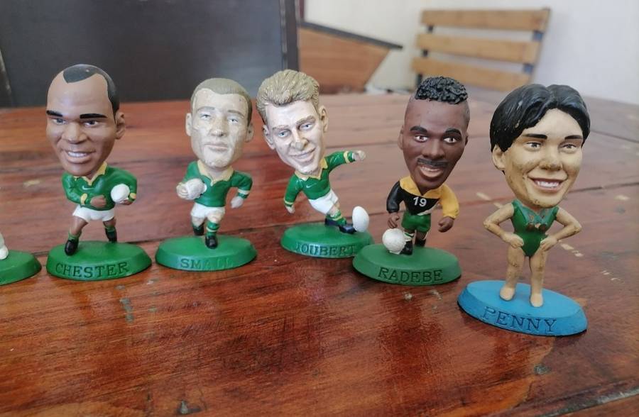 Collection of Shell Headliners