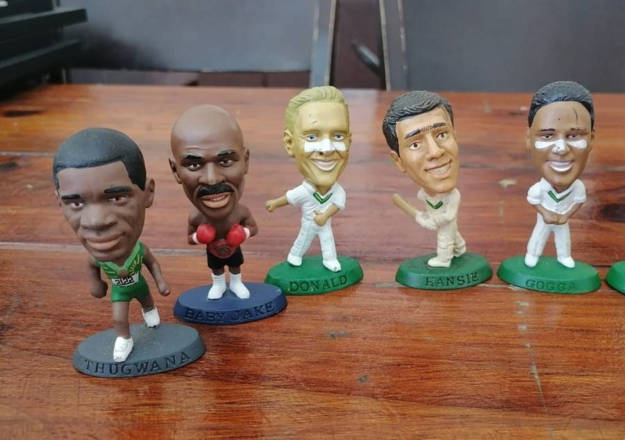 Collection of Shell Headliners