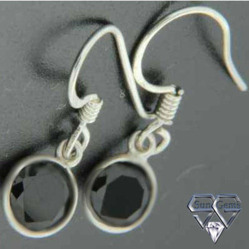 Solid 925 Sterling Silver & Onyx earrings 20mm & 1.22g