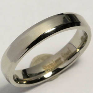 Solid Stainless Steel ring size 10.5# + 3.53g