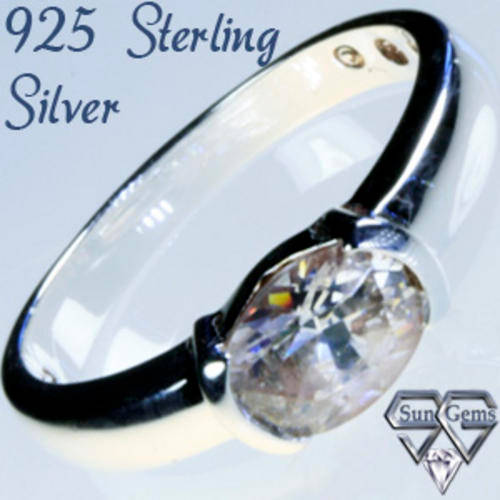 Solid 925 Sterling Silver & Russian AAA+ CZ ring size 8#+ 3.14g