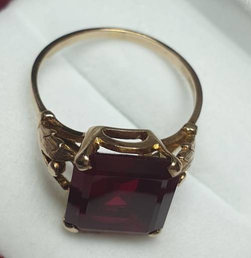 9ct Rose Gold Vintage Ring