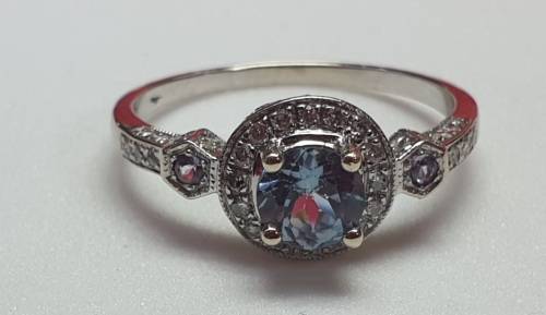 9ct White Gold Diamond Ring