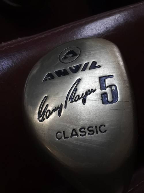 4 Vintage GARY PLAYER *ANVIL* Golf Clubs CLASSIC + Original Clubs socks!!