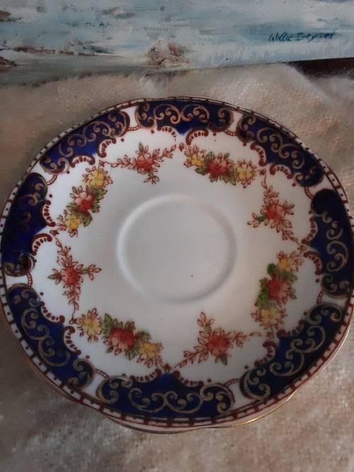 Stunning ANTIQUE *ROYAL STANDARD* saucers ~ 3 available! (Bid per saucer)