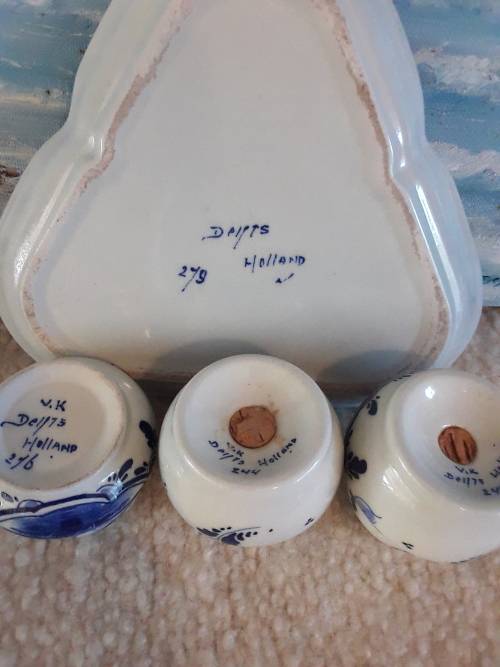 BEAUTIFUL!! Genuine Vintage *DELFT* Blue and White CRUET SET!! 1 Bid!