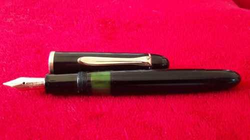 RARE!! *GUNTHER WAGNER* PELIKAN * Black Fountain Pen!!