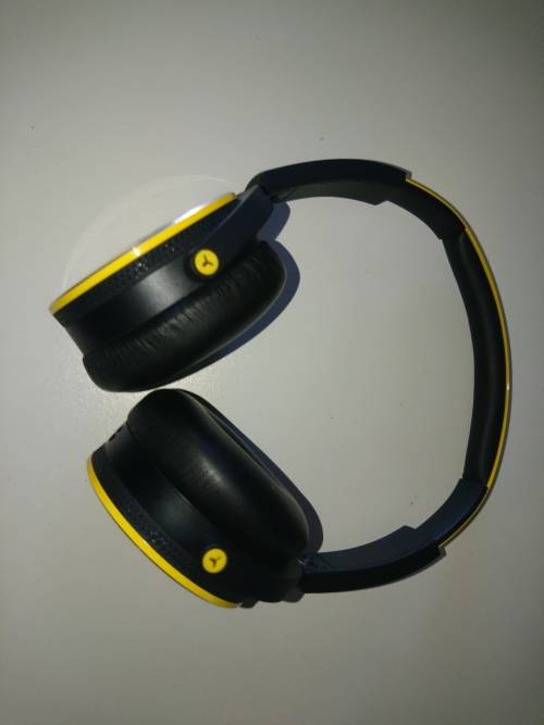 AKG Y50 headphones in original box