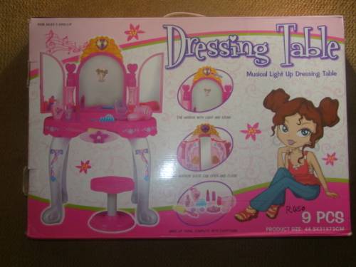 Beauty Dresser Vanity Makeup Play Set Girls dressing table 9 pieces