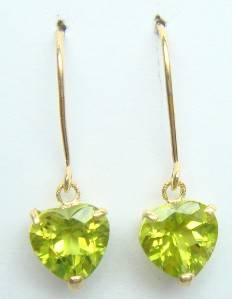 Stock Clearance Sale!!! 9KT YELLOW GOLD HEART SHAPED NATURAL PERIDOT EARRINGS
