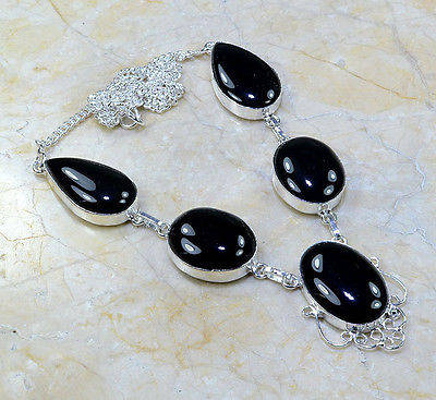 ELEGANT BLACK ONYX  NECKLACE