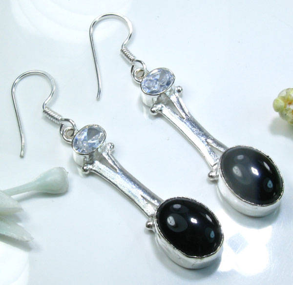 UNIQUE BLACK ONYX & WHITE TOPAZ .925 SILVER EARRINGS