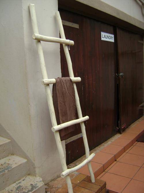 SHABBY CHIC LADDER By Second Treasures