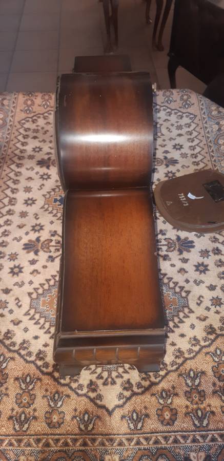 Antique chimimg mantle clock, as per photo