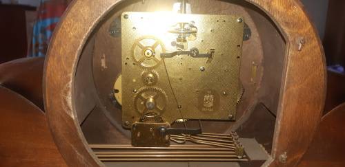 Antique chimimg mantle clock, as per photo