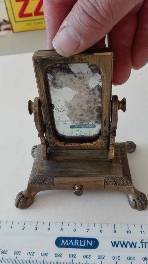 antique brass mirror and photo frame on stand, with drawer, needs to be repaired, 11.5cm high, as pe