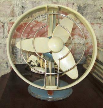 VINTAGE 1960S PHILIPS FAN IN ORIGINAL INDUSTRIAL COLOUR