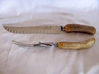 Vintage 'Hamish Robson, Braemar, Scotland... Hornhandled & Stainless Steel Knife&Fork Carving Set