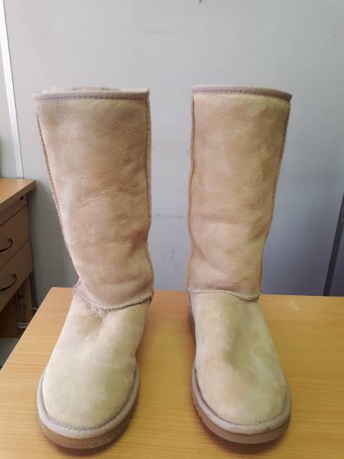 Genuine Australian UGG Boots - Cream