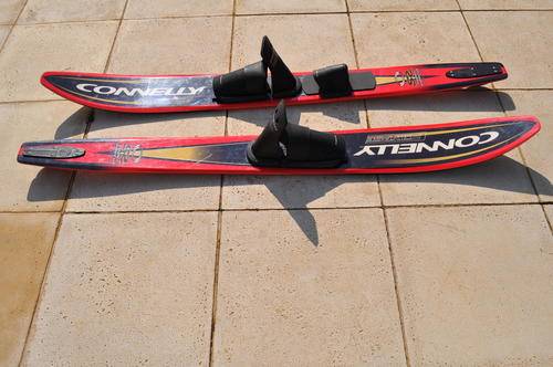 Connelly Eclipse Adjustable Waterskis