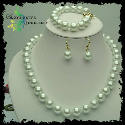 40% OFF! 12mm White South Sea Shell Pearl Necklace, Bracelet & Earrings Set